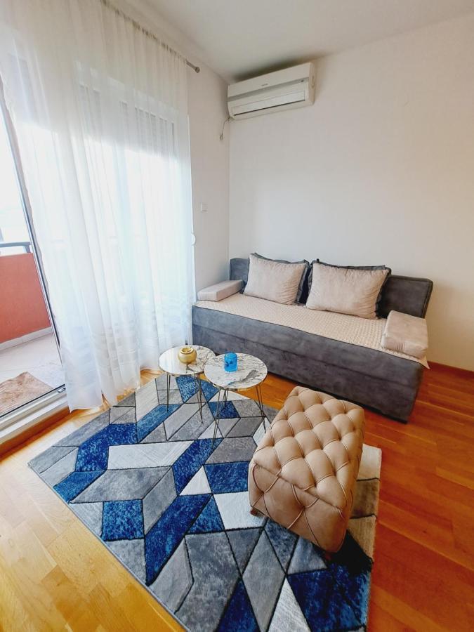 Hana Appartement Podgorica Buitenkant foto
