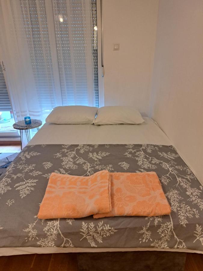 Hana Appartement Podgorica Buitenkant foto